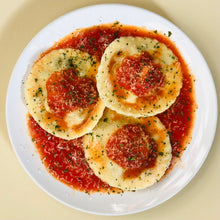 Load image into Gallery viewer, Specialty Ravioli with Sausage and Mushroom